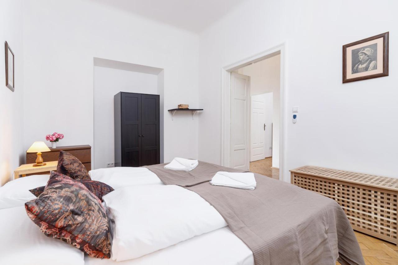 Apartment Pijarska Krakow By Noclegi Renters Exterior photo